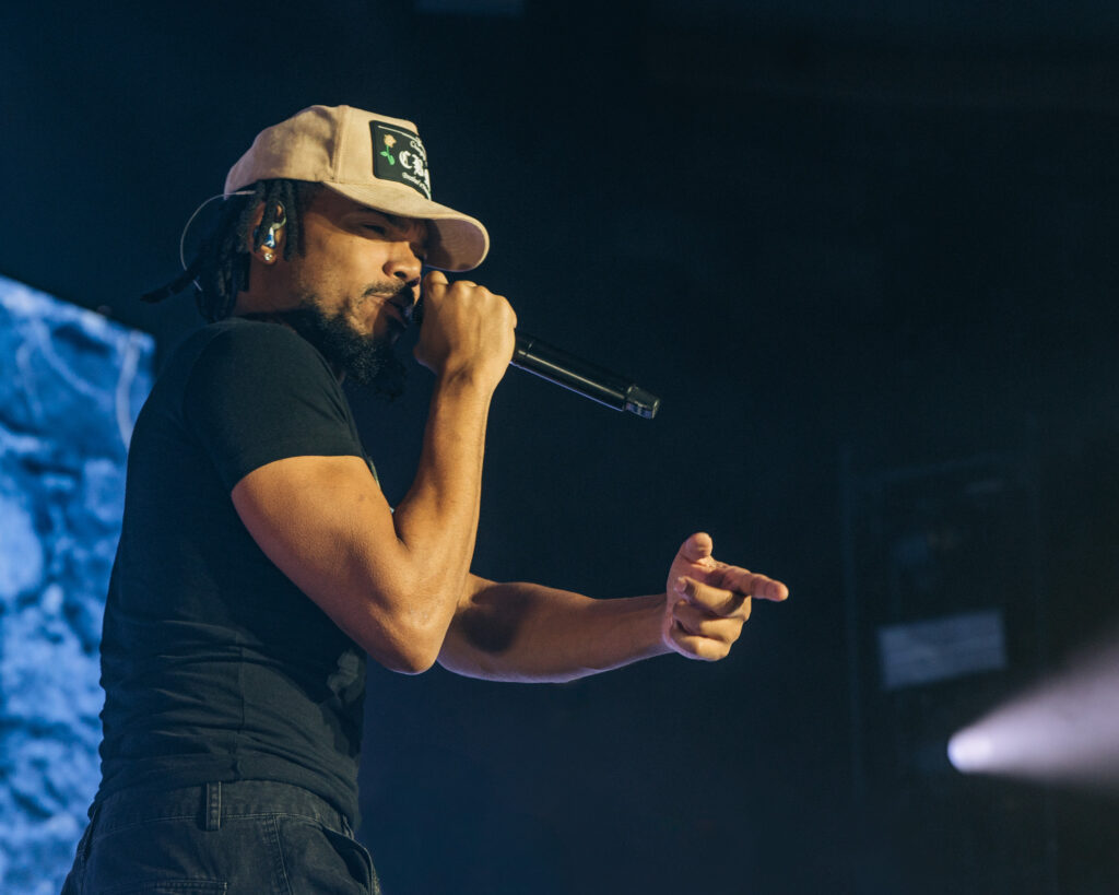 Chance the Rapper at Hollywood Palladium, Los Angeles, September 20, 2026 (15) – The 824 Journal Chance the Rapper pointing toward the crowd while singing at the Hollywood Palladium.