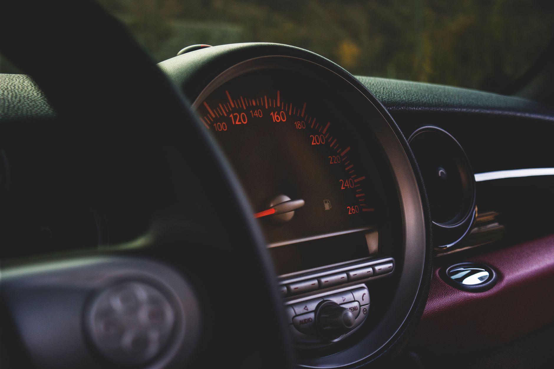 round car speedometer
